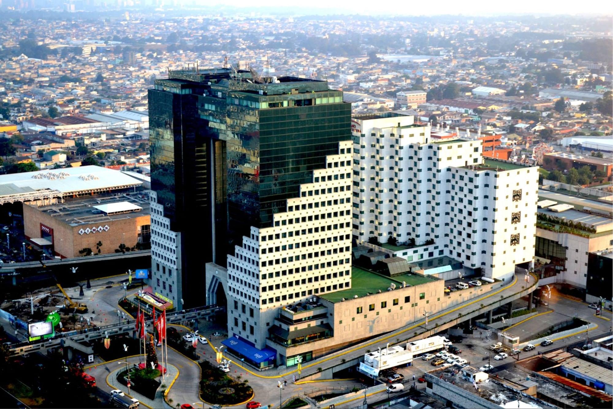 גואטמלה Tikal Futura Hotel & Convention Center מראה חיצוני תמונה