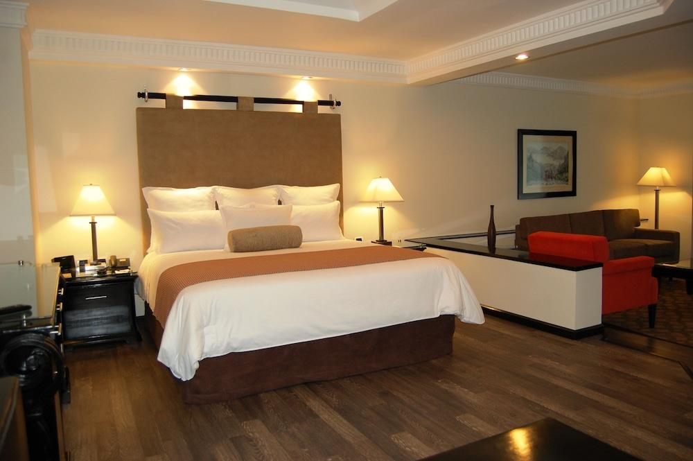גואטמלה Tikal Futura Hotel & Convention Center מראה חיצוני תמונה
