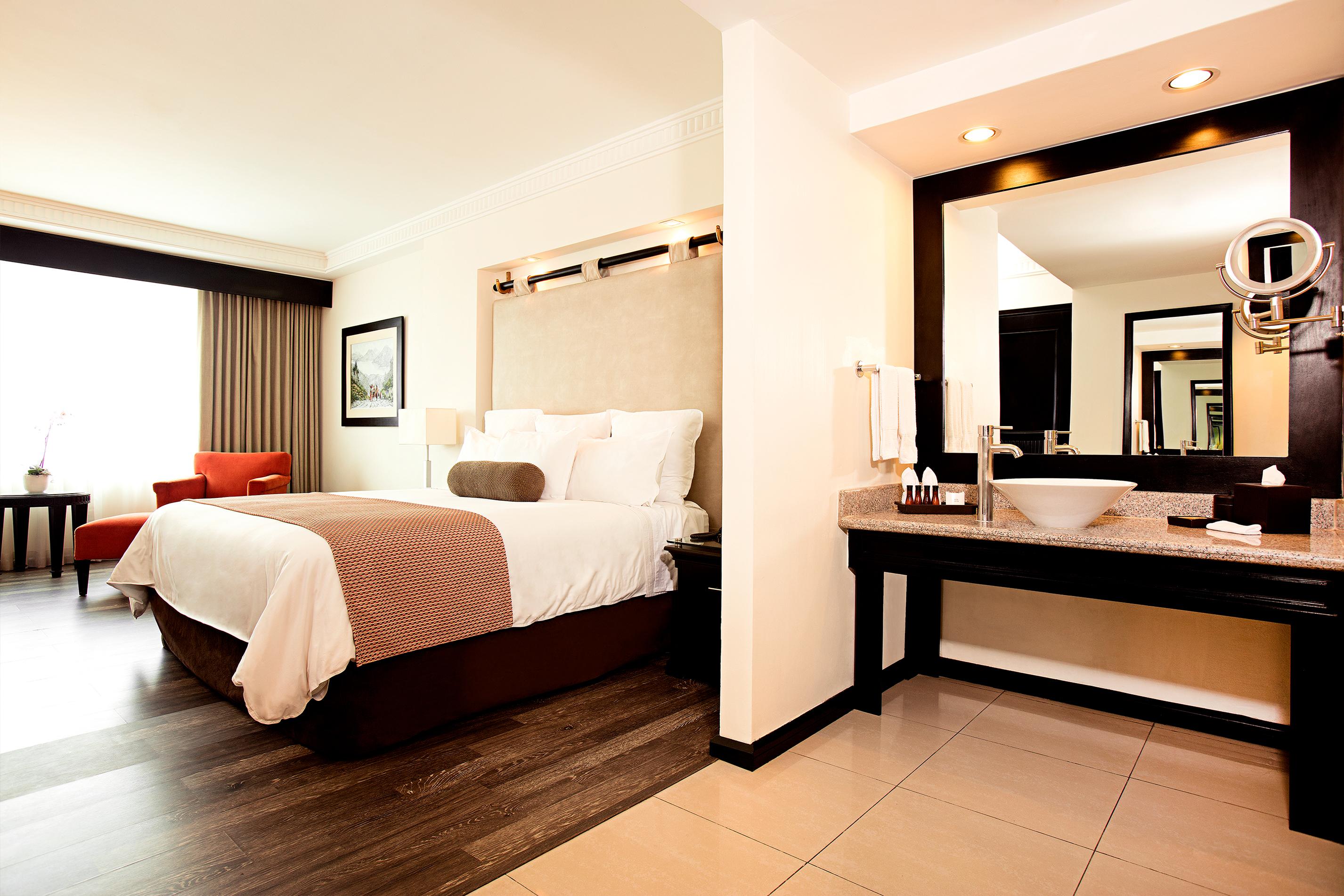 גואטמלה Tikal Futura Hotel & Convention Center מראה חיצוני תמונה