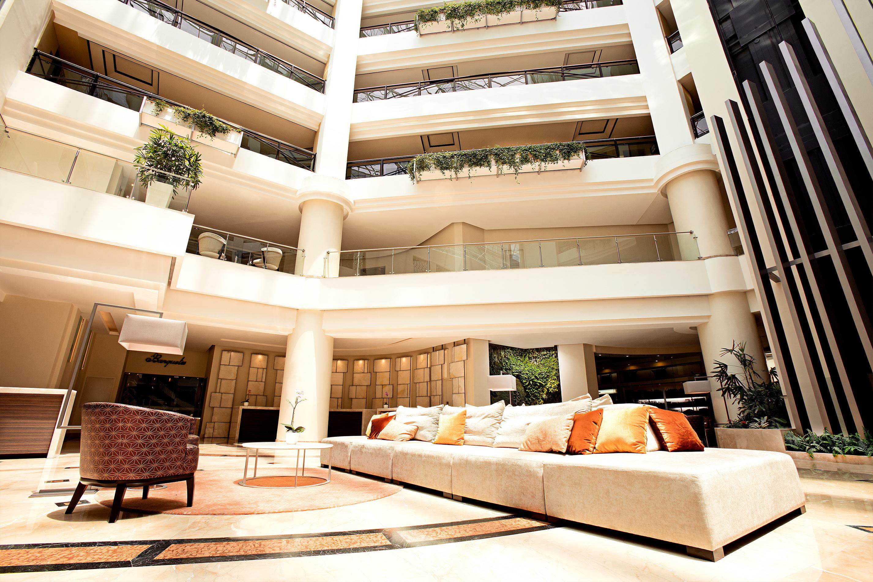 גואטמלה Tikal Futura Hotel & Convention Center מראה חיצוני תמונה