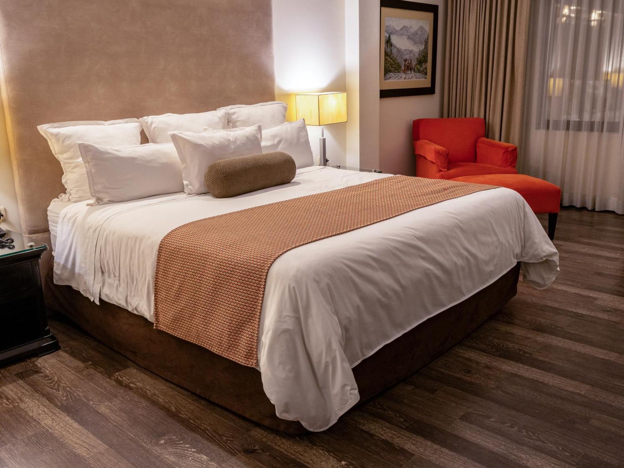 גואטמלה Tikal Futura Hotel & Convention Center חדר תמונה