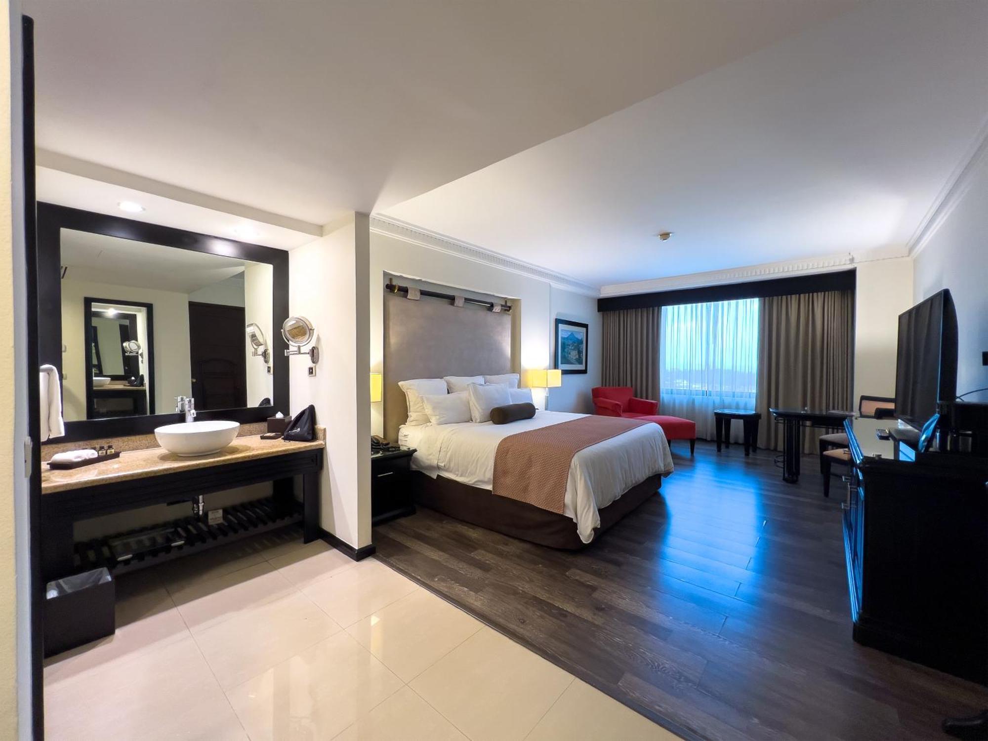 גואטמלה Tikal Futura Hotel & Convention Center חדר תמונה